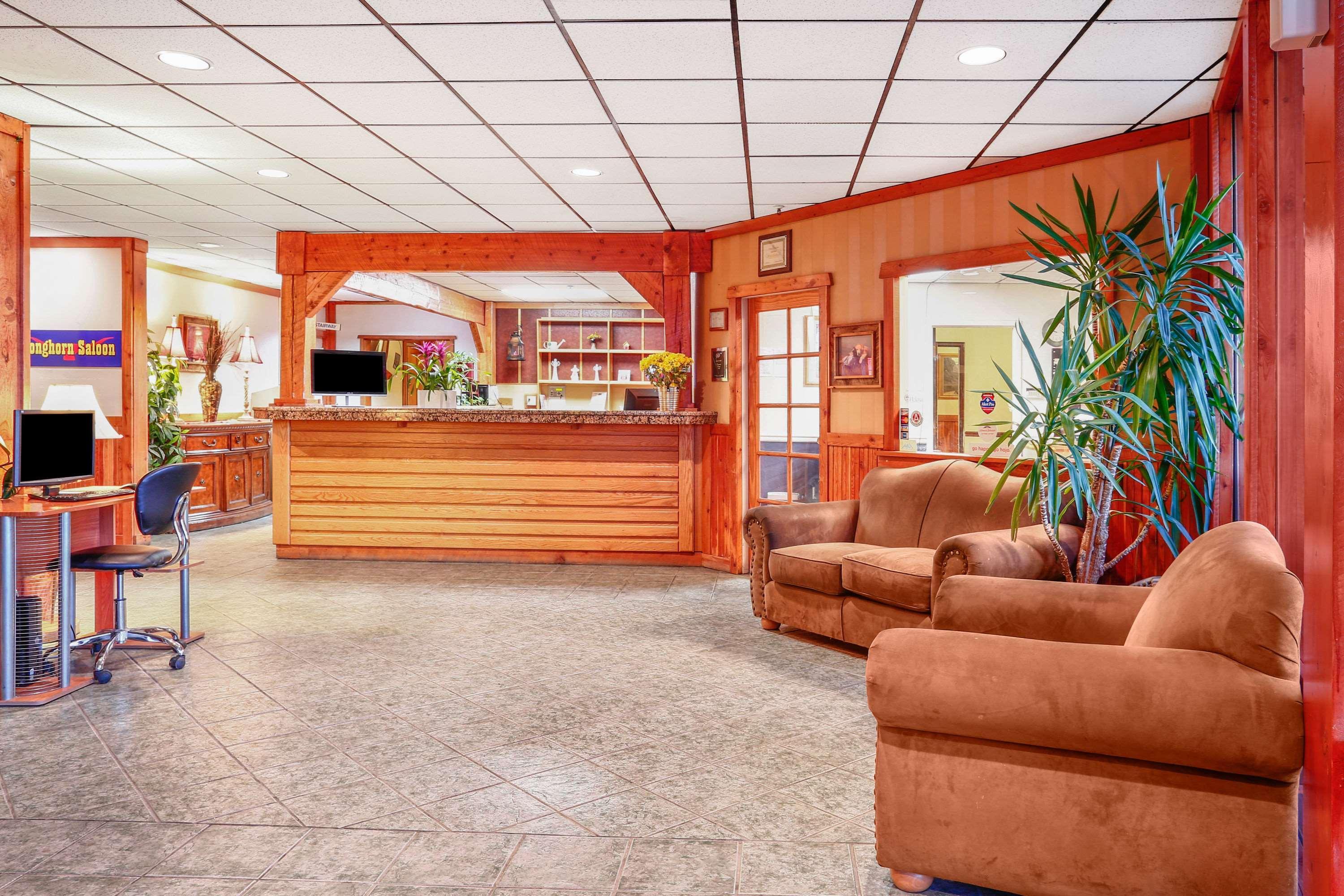 Howard Johnson By Wyndham Helena Extérieur photo