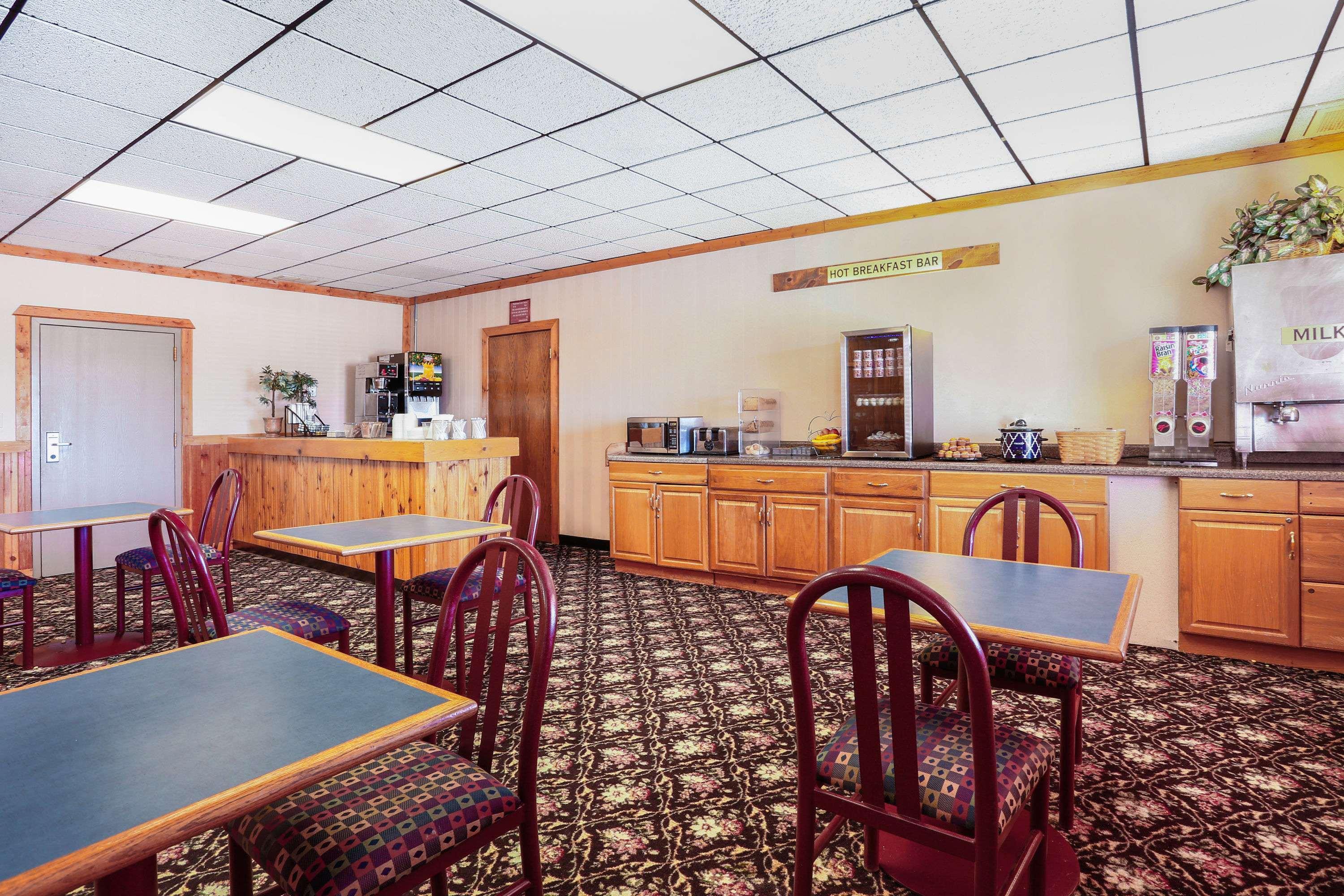 Howard Johnson By Wyndham Helena Extérieur photo