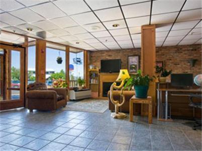 Howard Johnson By Wyndham Helena Intérieur photo